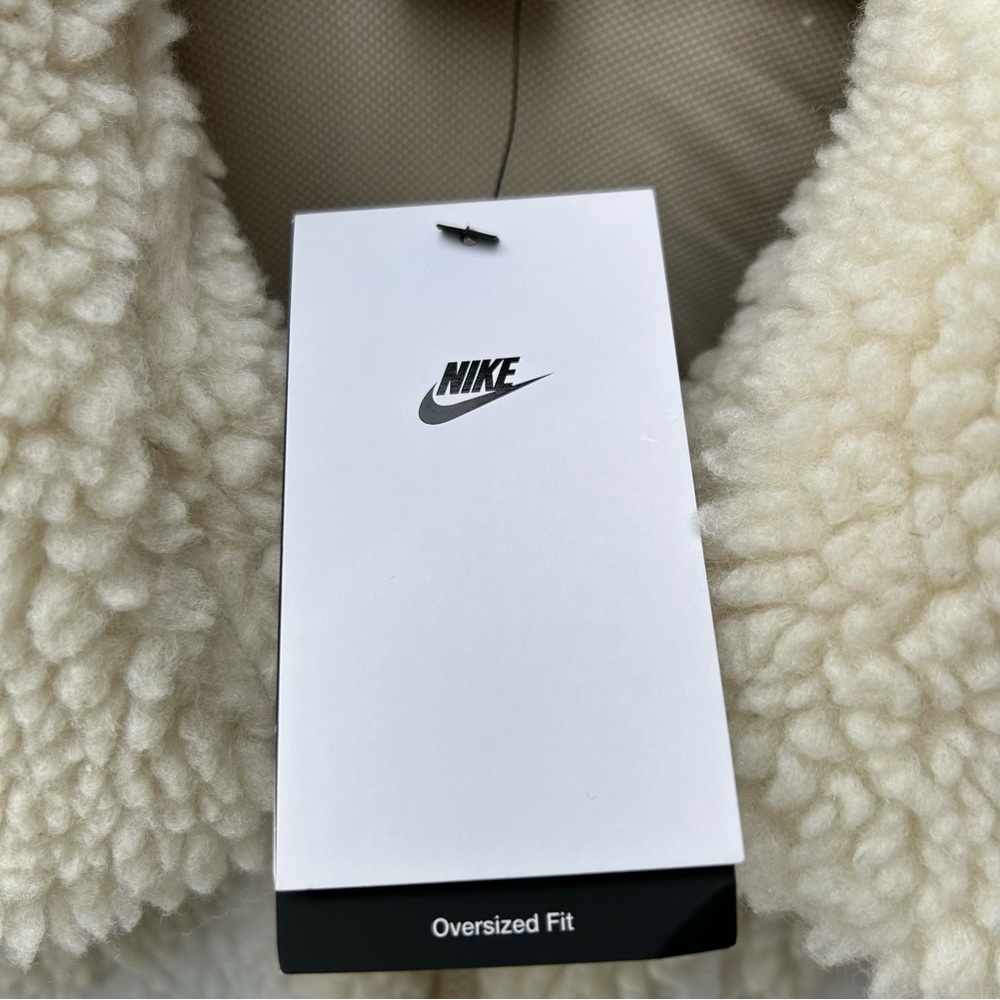 Nike Sportswear Swoosh Oversize Sherpa Jacket Women XL Rattan Sail DV7073206 NWT - Picture 8 of 13